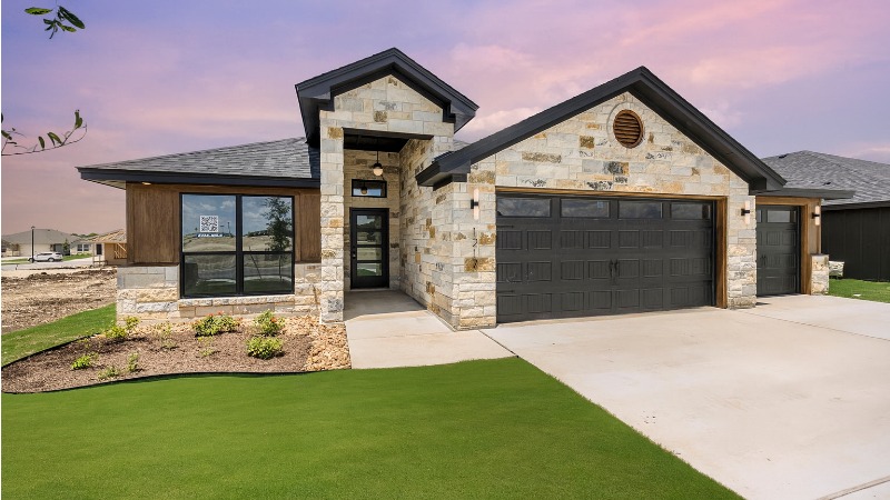 1217 Iron Horse Dr.