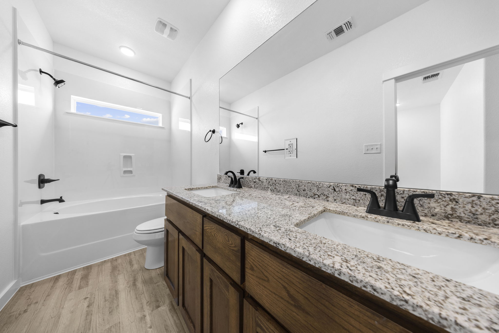 bathroom2